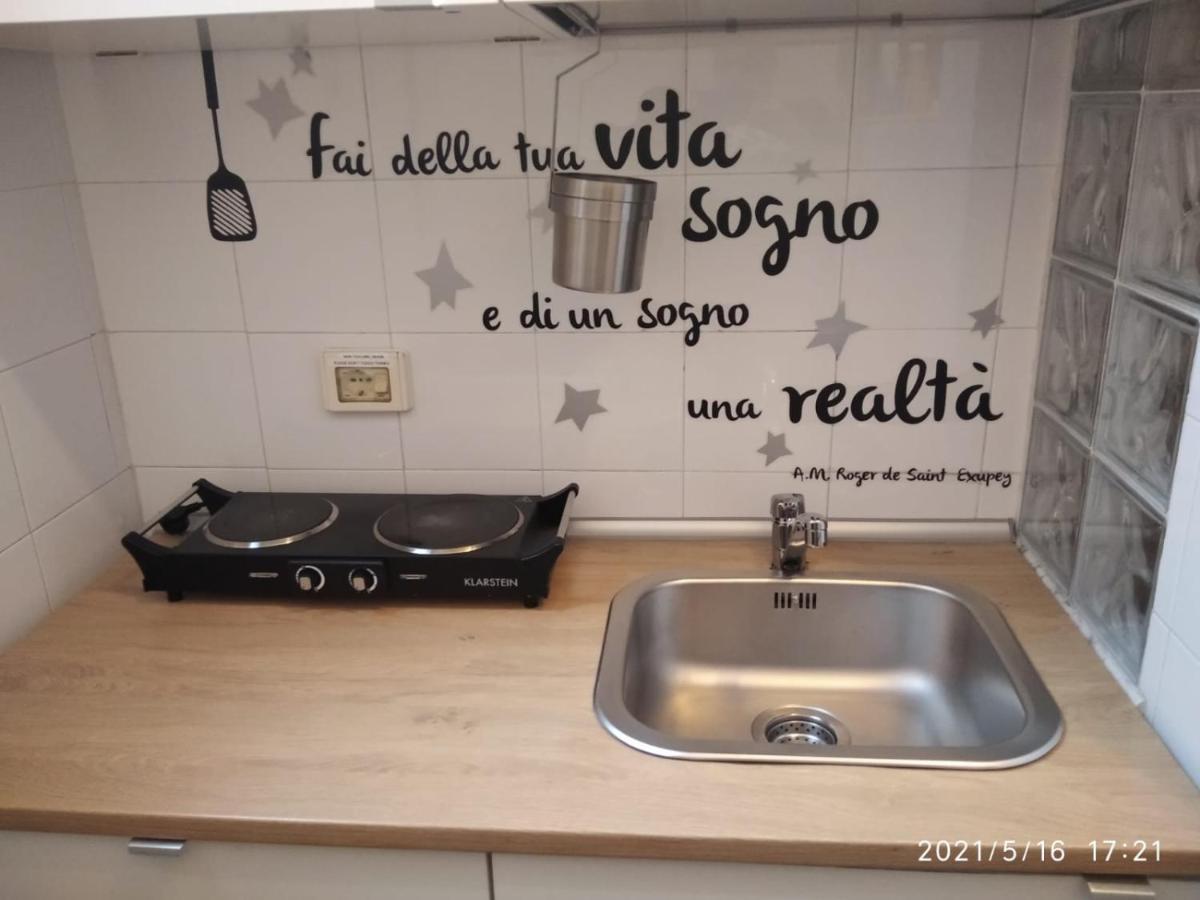 Mariantomare Casa Vacanze Monolocale Lungomare Bari Exterior photo