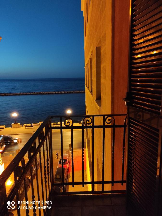 Mariantomare Casa Vacanze Monolocale Lungomare Bari Exterior photo